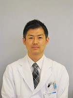 塩崎 泰之 (しおざき やすゆき)